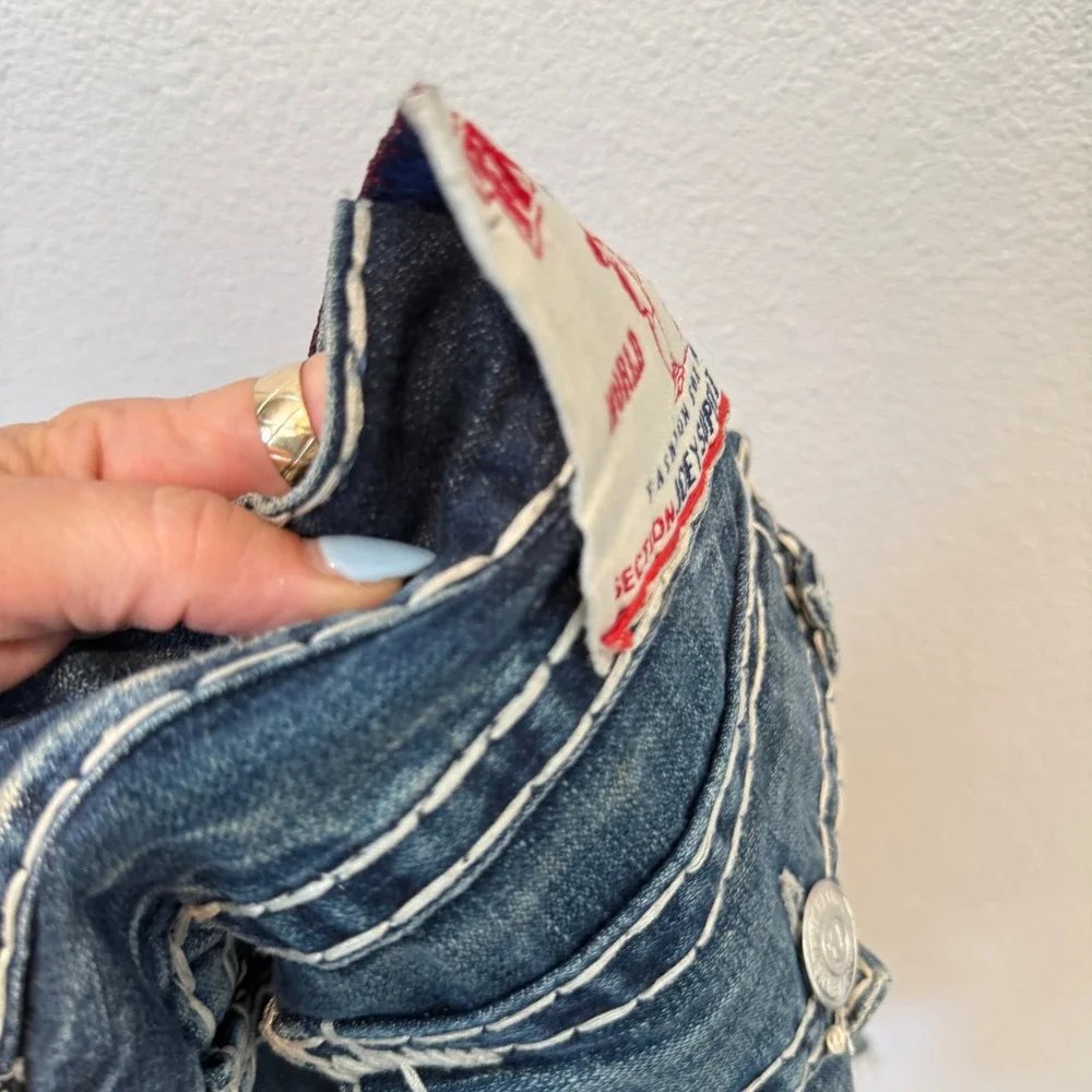 True Religion Joey Super T Mens Blue Denim Cut Off Shorts Size 38 Made in USA